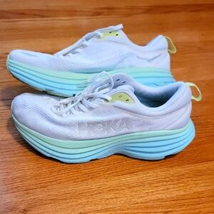Hoka Bondi 8 Running Shoes